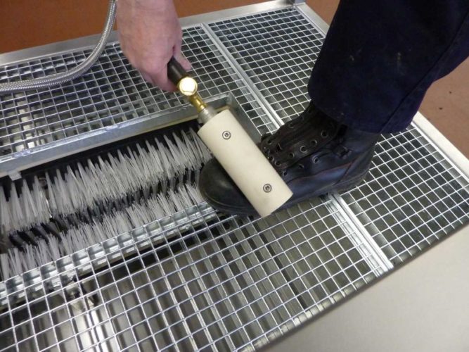Variante für Stiefelwaschanlage STW 321 Variante für Stiefelwaschanlage STW 321